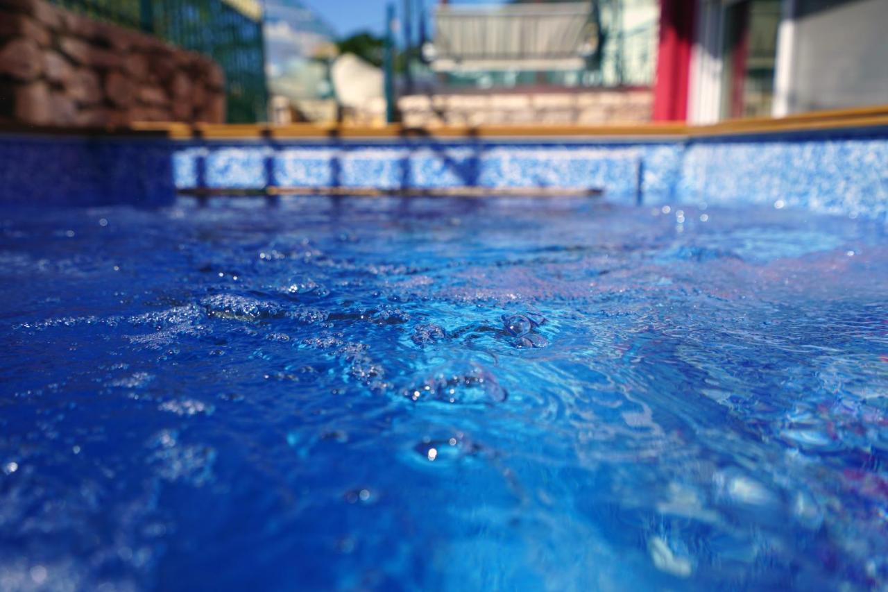 Semiramis Suites With Pool Kalamáta Buitenkant foto